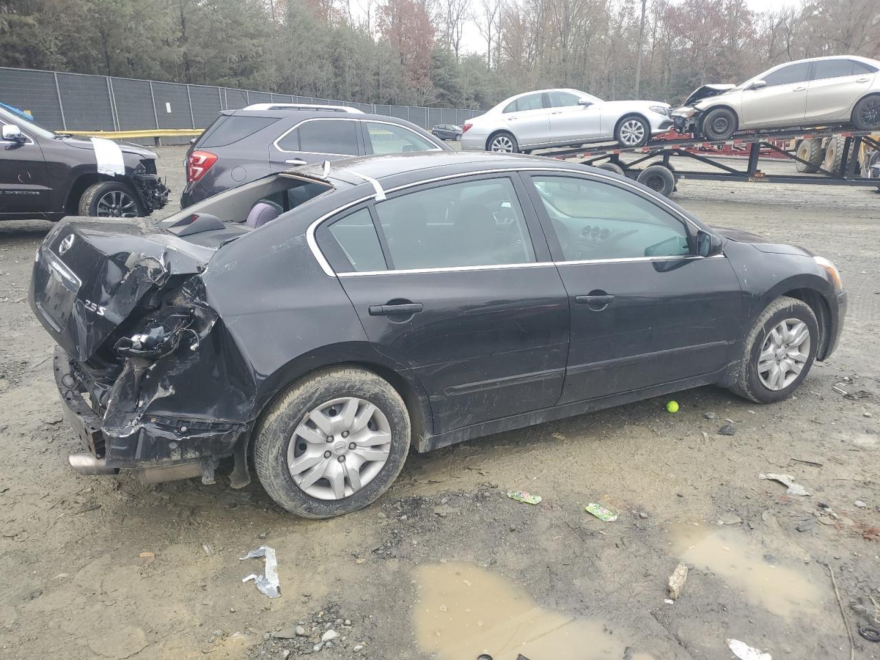 2012 Nissan Altima Base - Фото 3