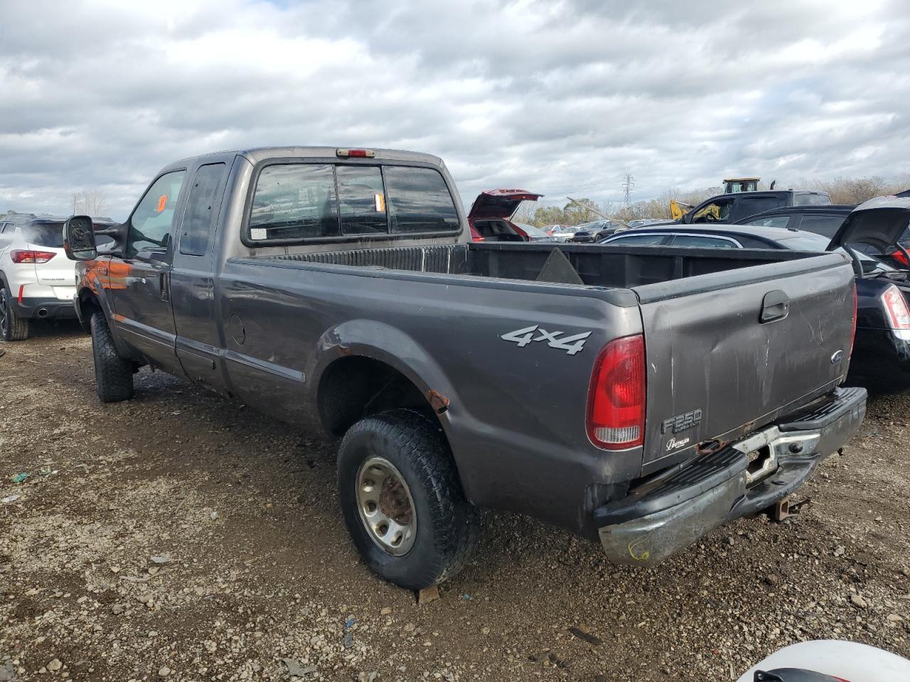 2003 Ford F250 Super Duty - Image 2