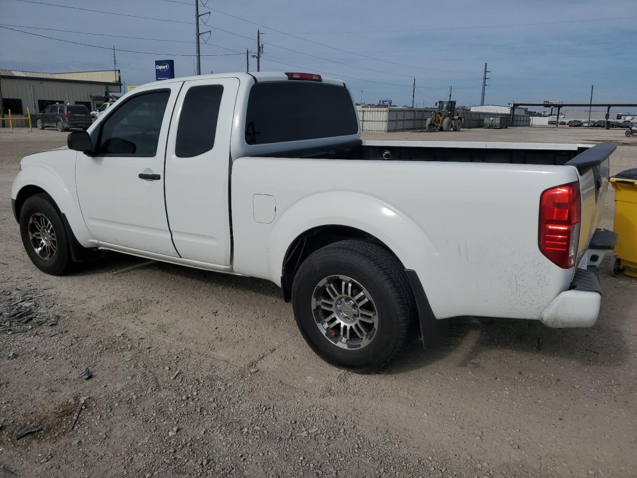 2021 Nissan Frontier S - Image 2