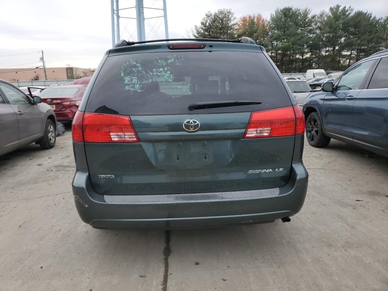 2005 Toyota Sienna Ce - Фото 6