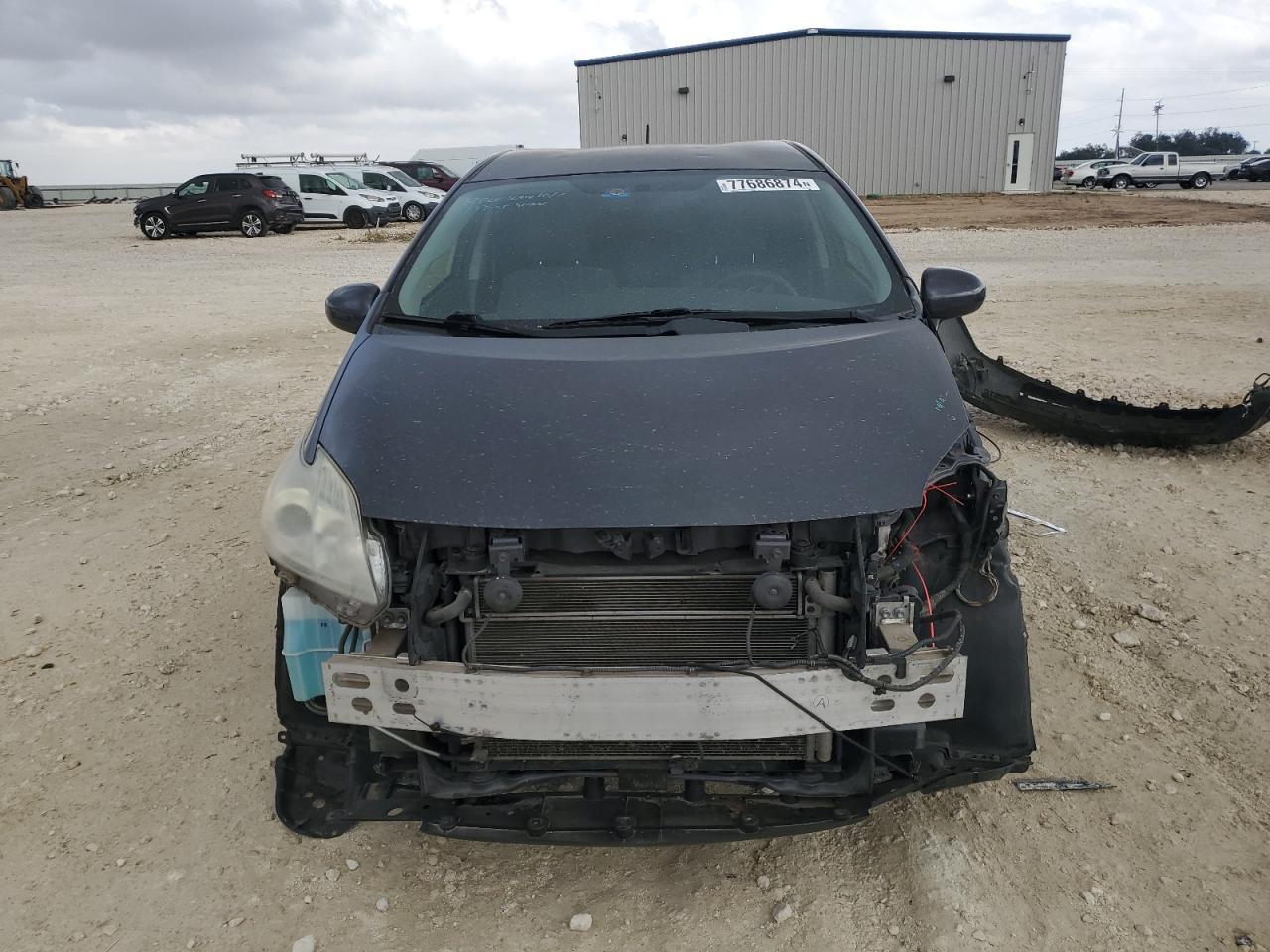 2011 Toyota Prius - Фото 5