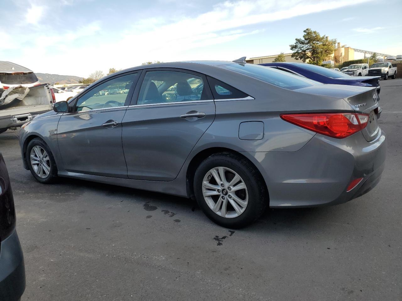2014 Hyundai Sonata Gls - Фото 2