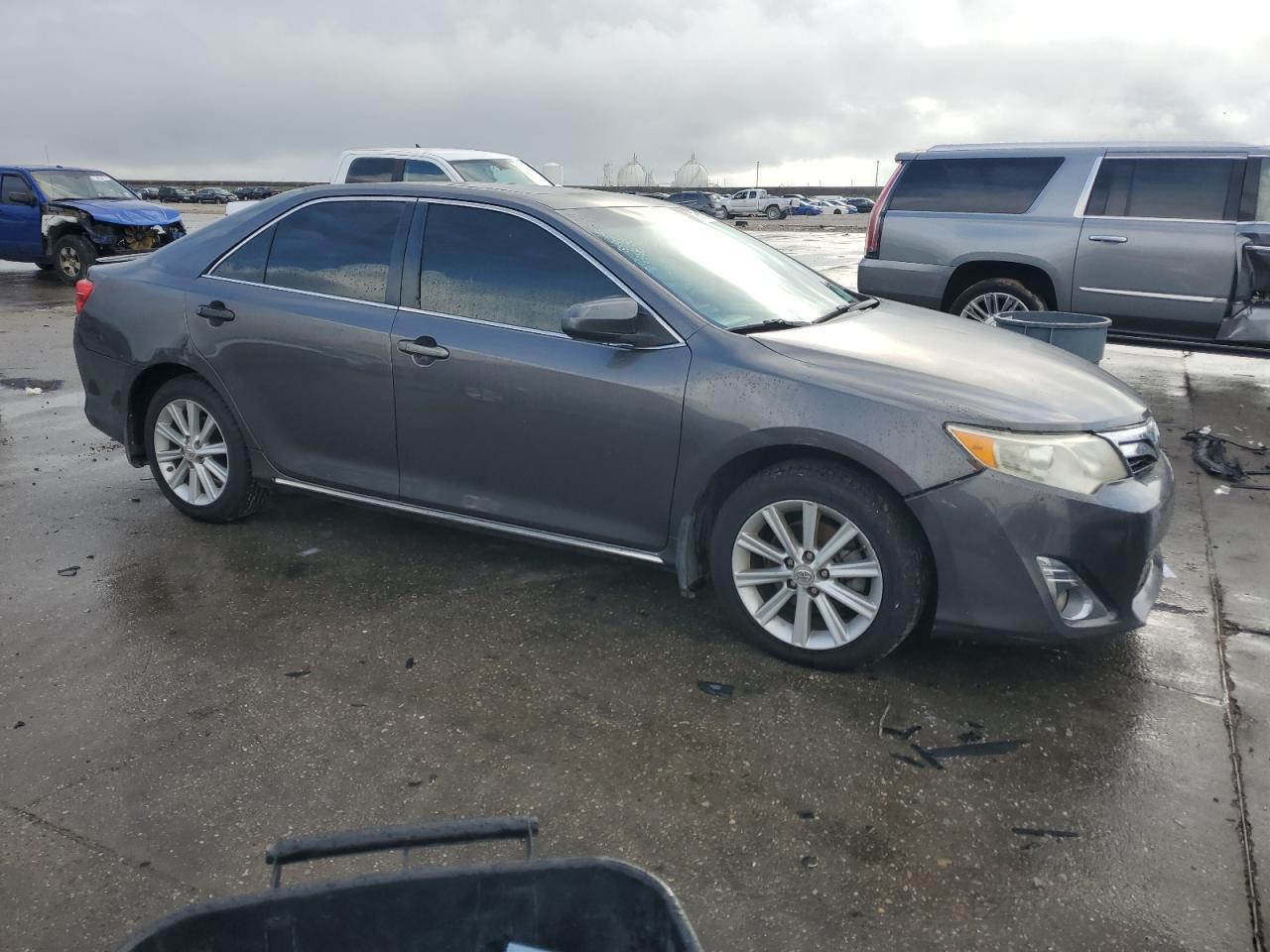 2012 Toyota Camry Base - Фото 4