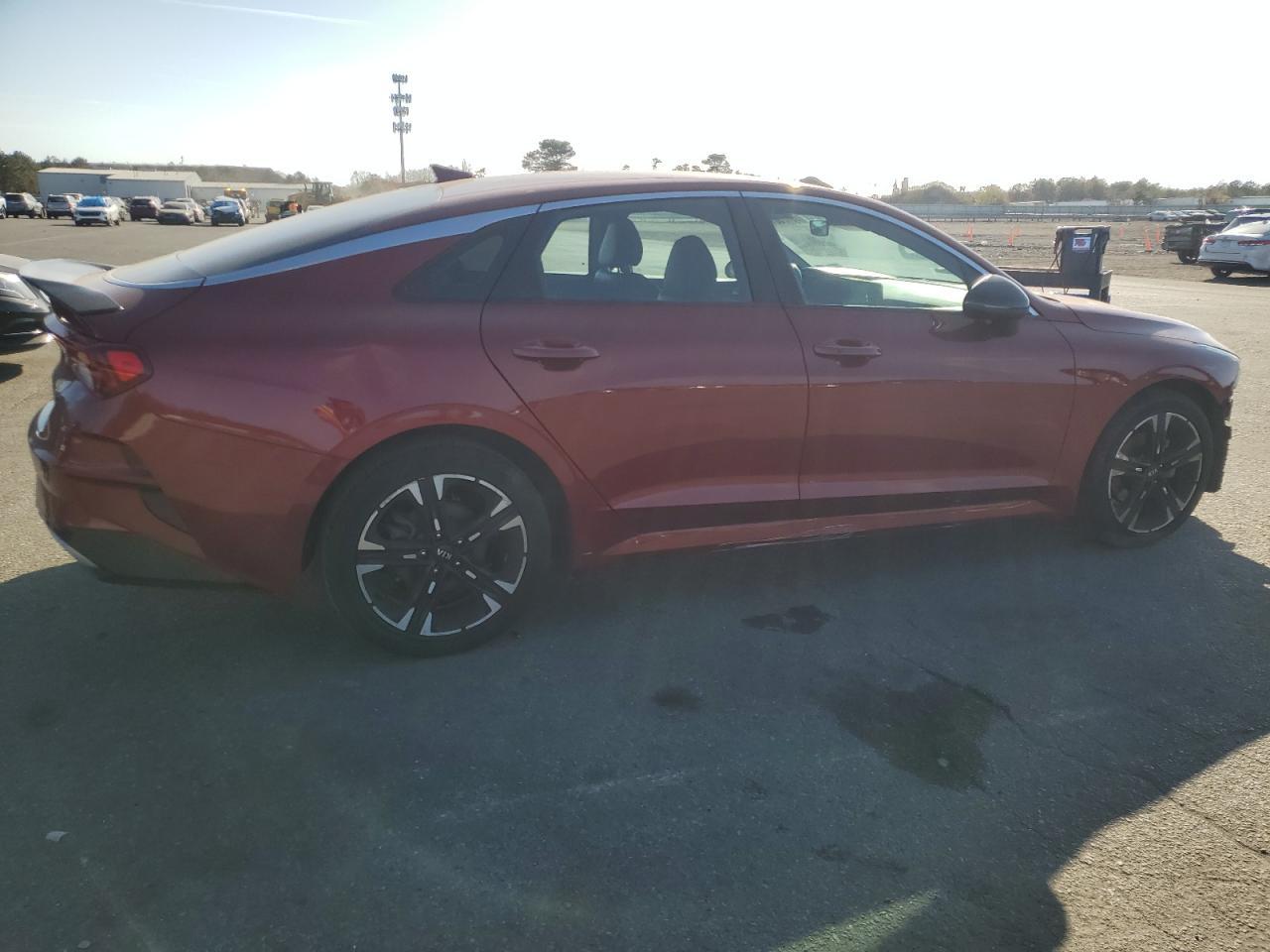 2021 Kia K5 Gt Line - Фото 3