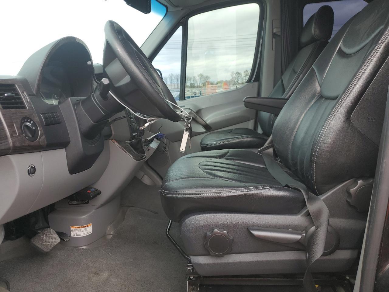 2014 Mercedes-Benz Sprinter 3500 - Фото 7