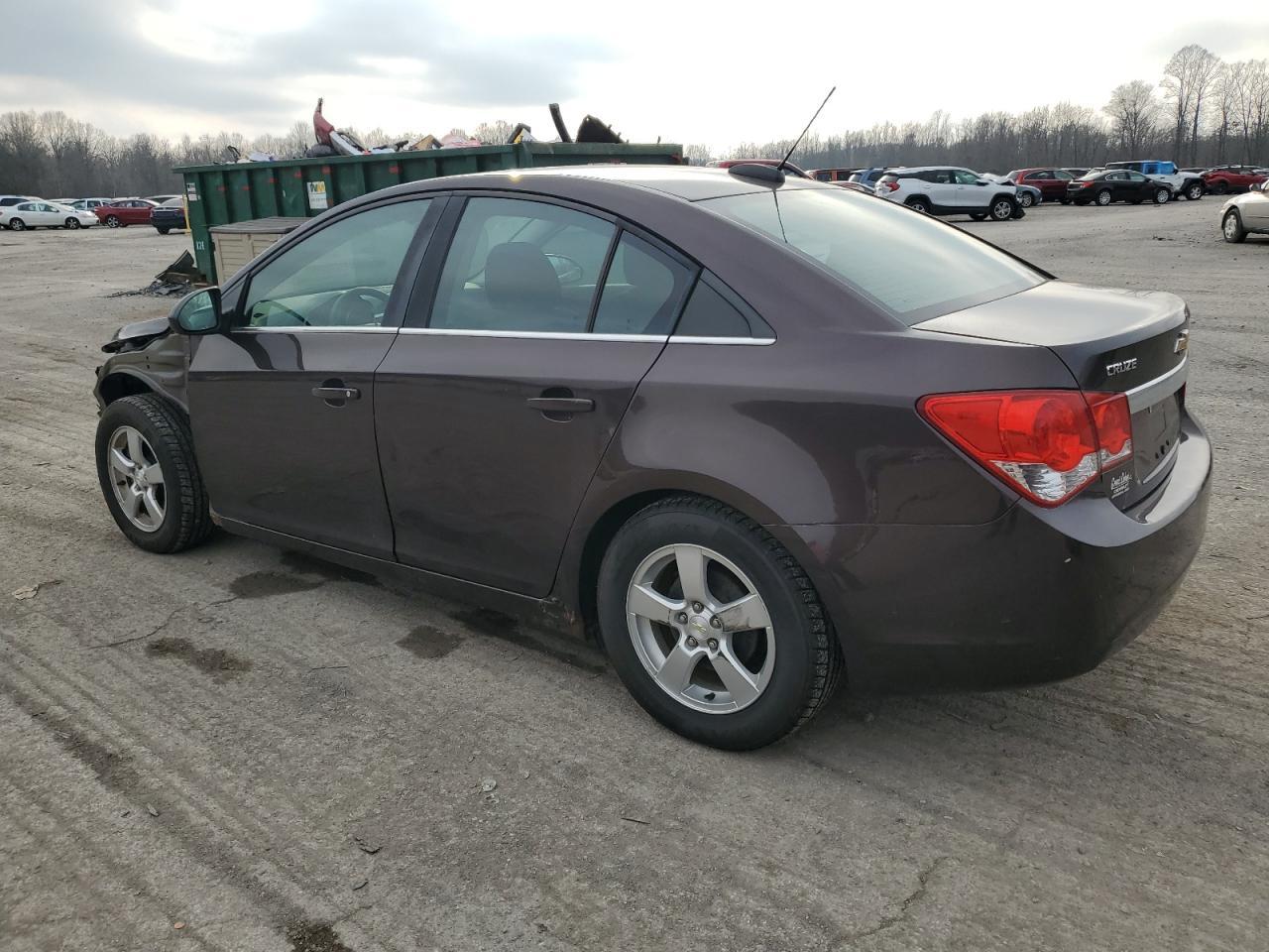 2015 Chevrolet Cruze Lt - Image 2