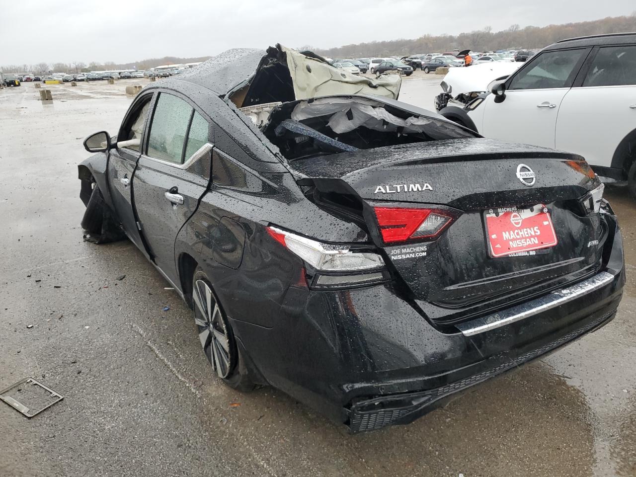 2022 Nissan Altima Sv - Image 2
