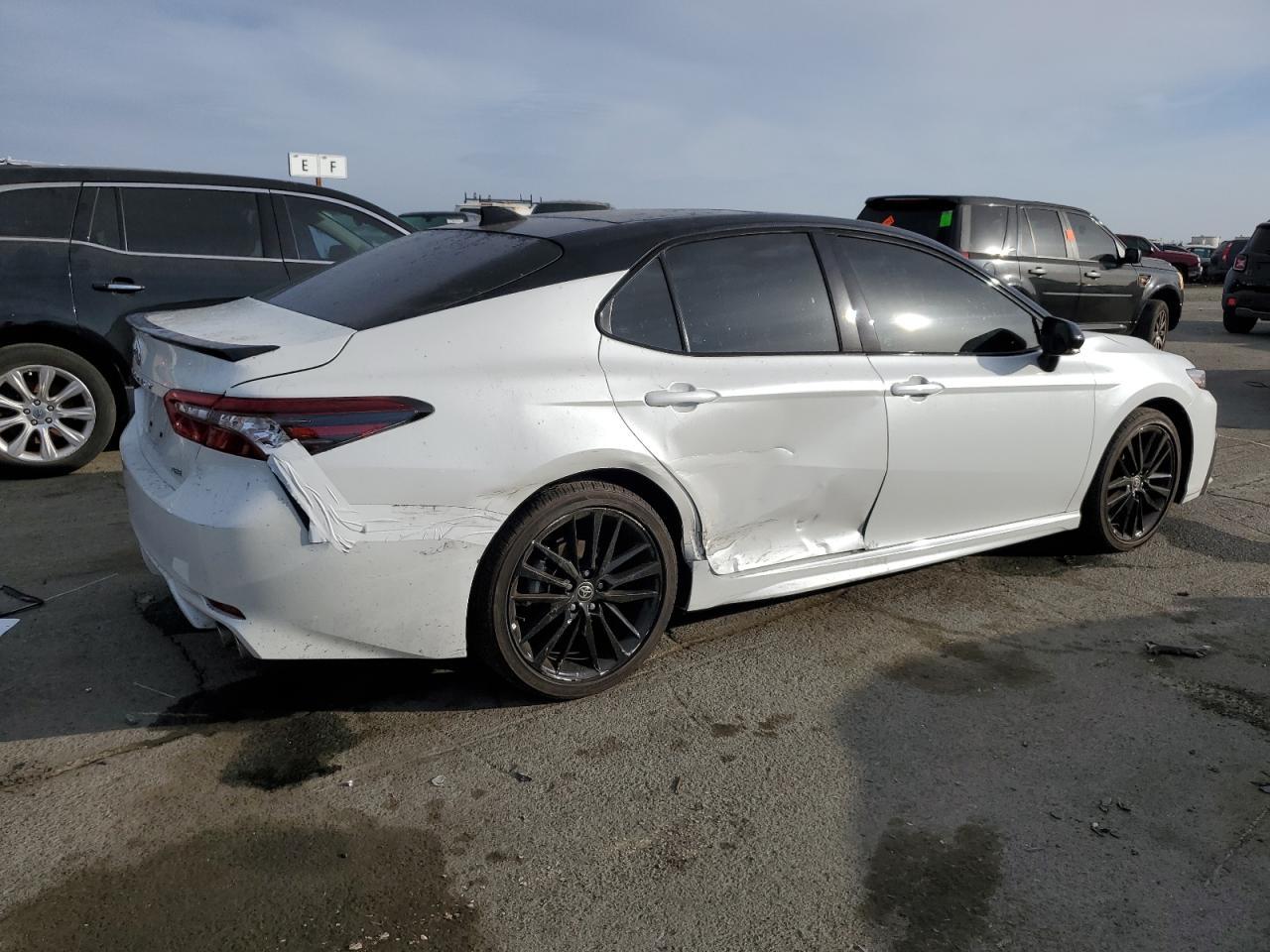 2024 Toyota Camry Xse - Фото 3
