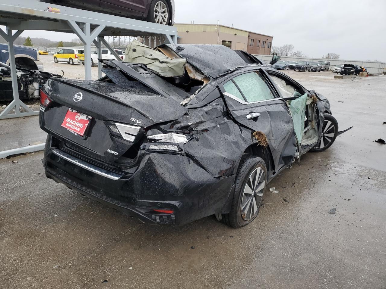 2022 Nissan Altima Sv - Image 3