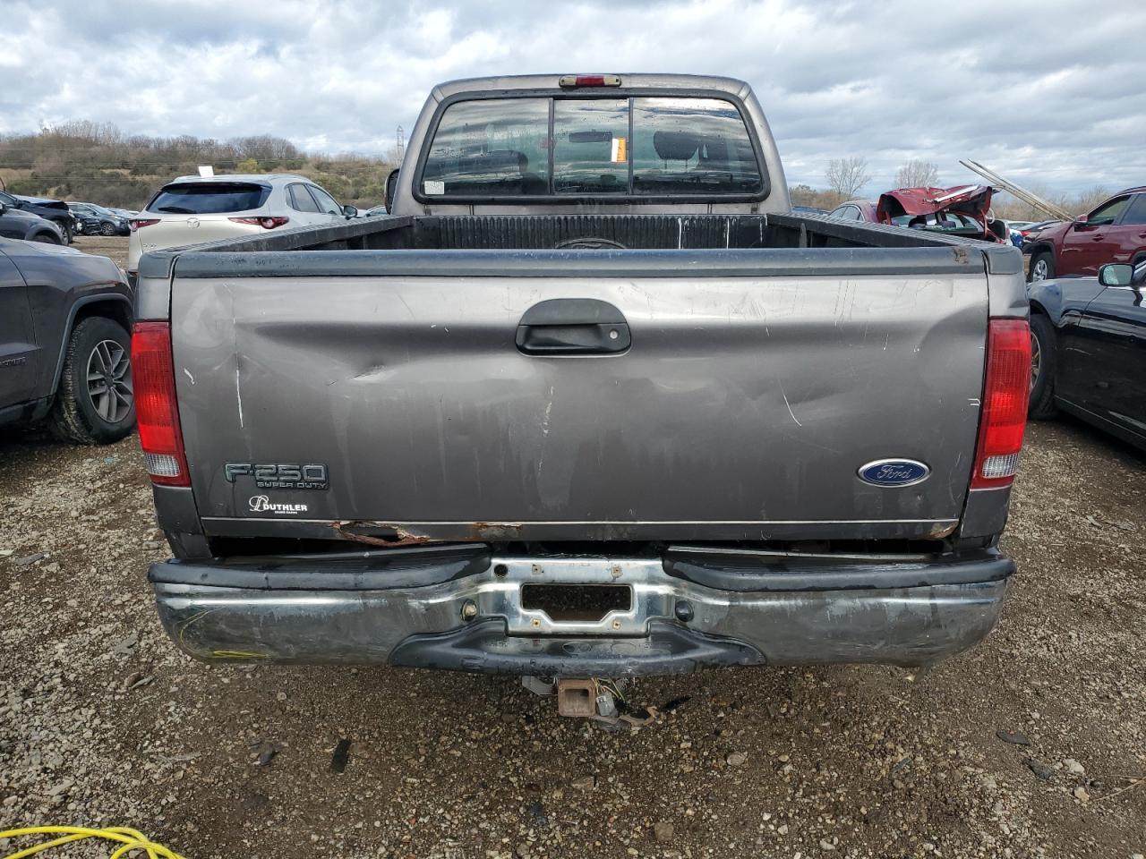 2003 Ford F250 Super Duty - Image 6