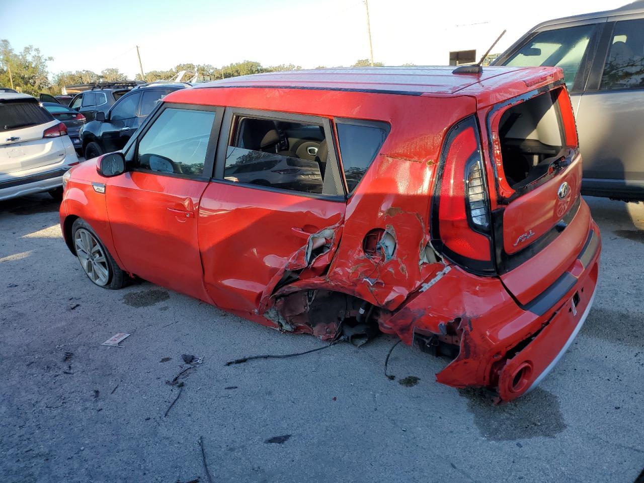 2017 Kia Soul + - Фото 2