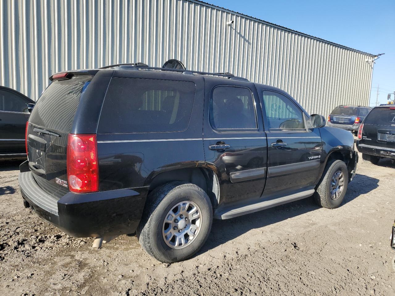 2008 GMC Yukon - Фото 3
