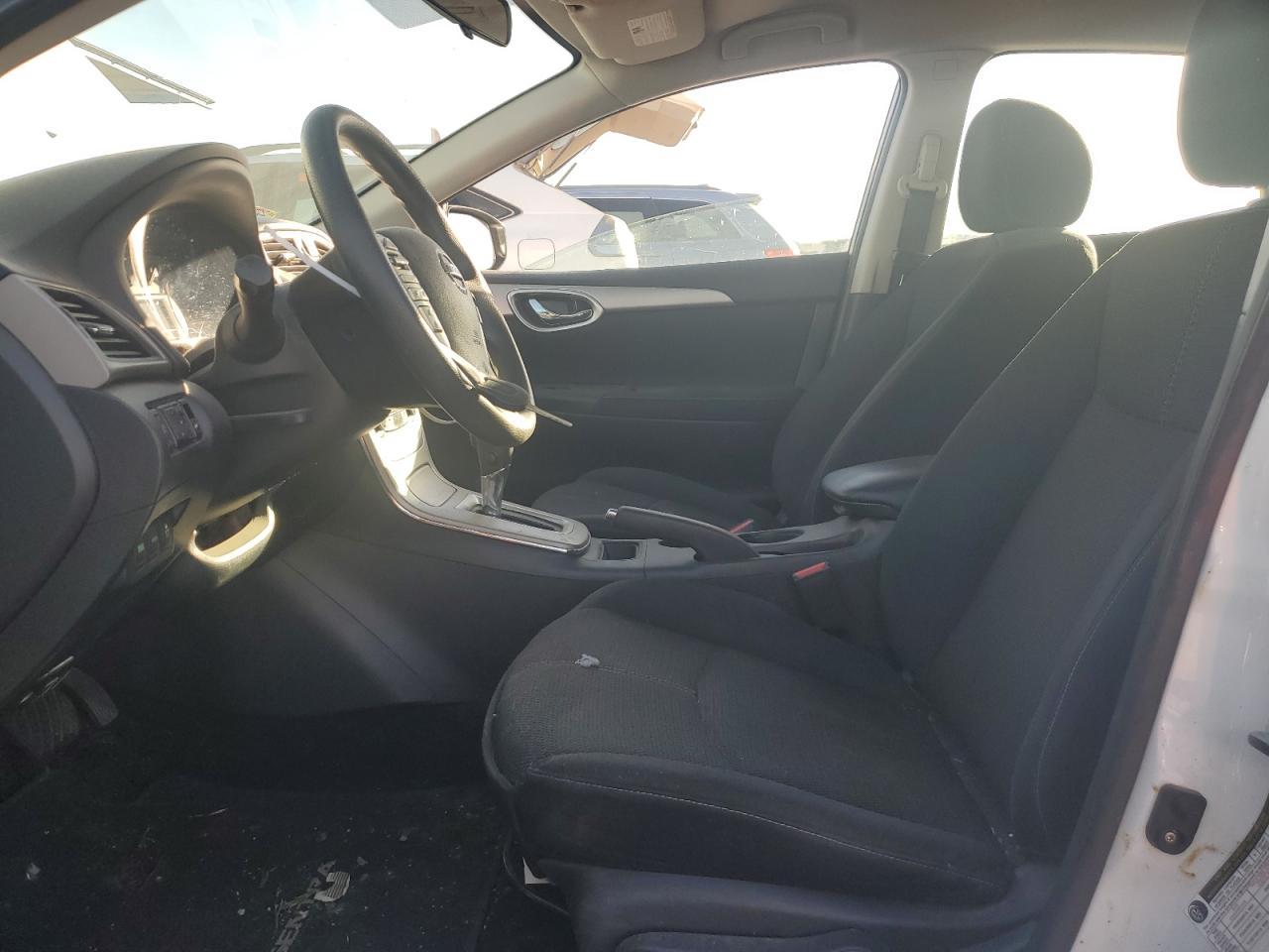 2015 Nissan Sentra S - Фото 7