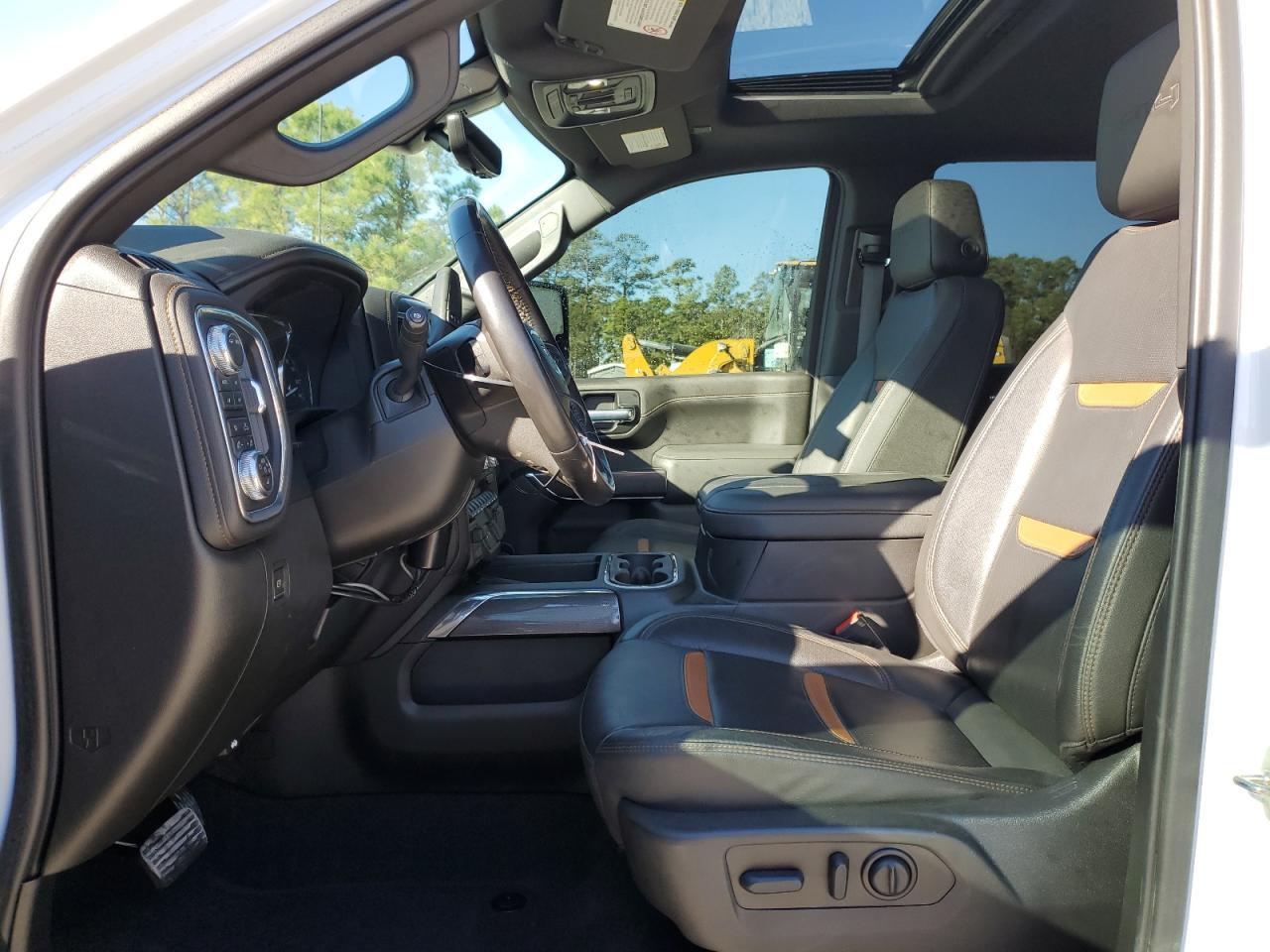 2023 GMC Sierra K3500 At4 - Фото 7