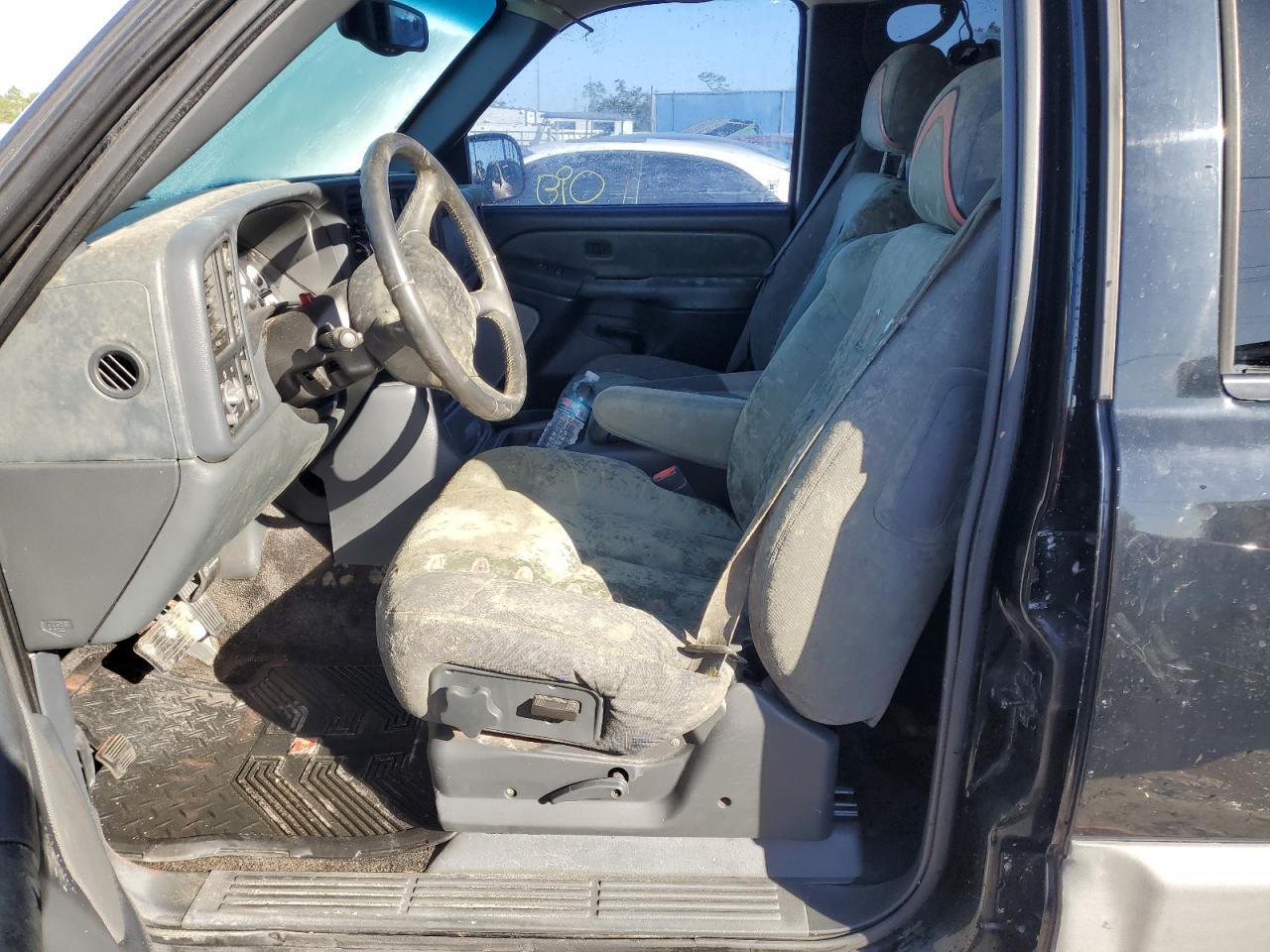 2002 Chevrolet Avalanche K1500 - Image 7