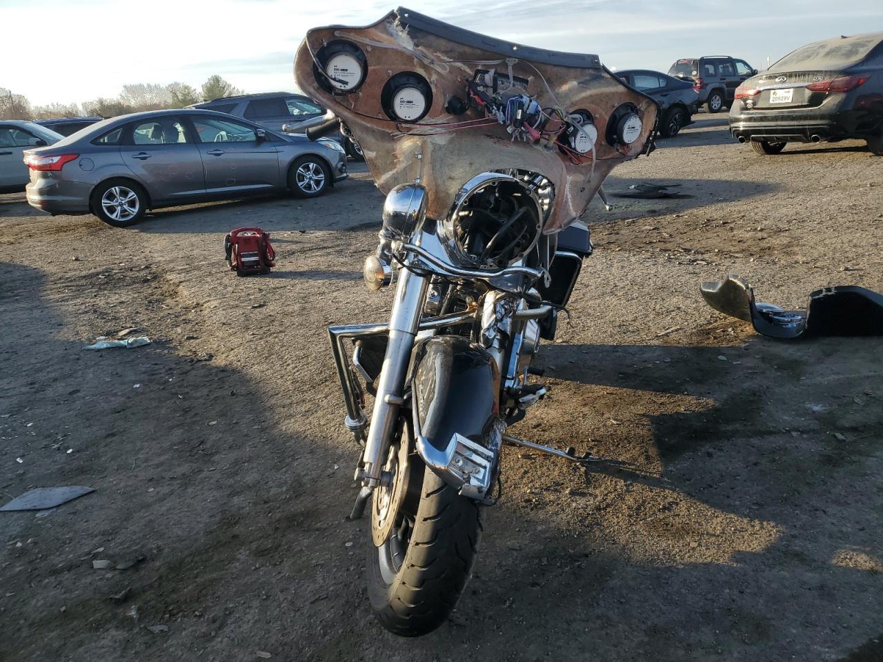 2005 Harley-Davidson Flhri - Image 2