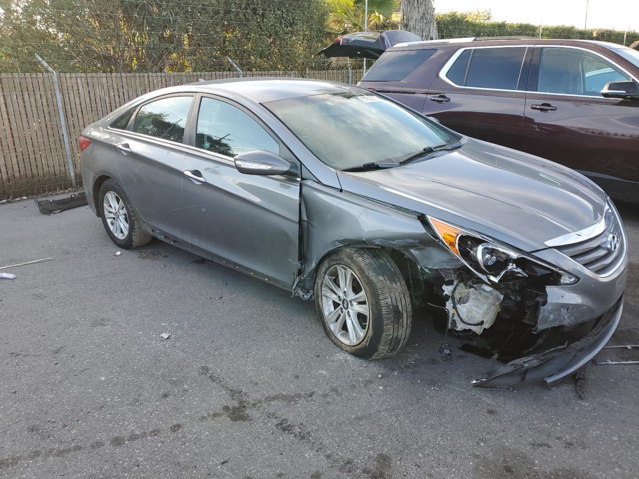 2014 Hyundai Sonata Gls - Фото 4