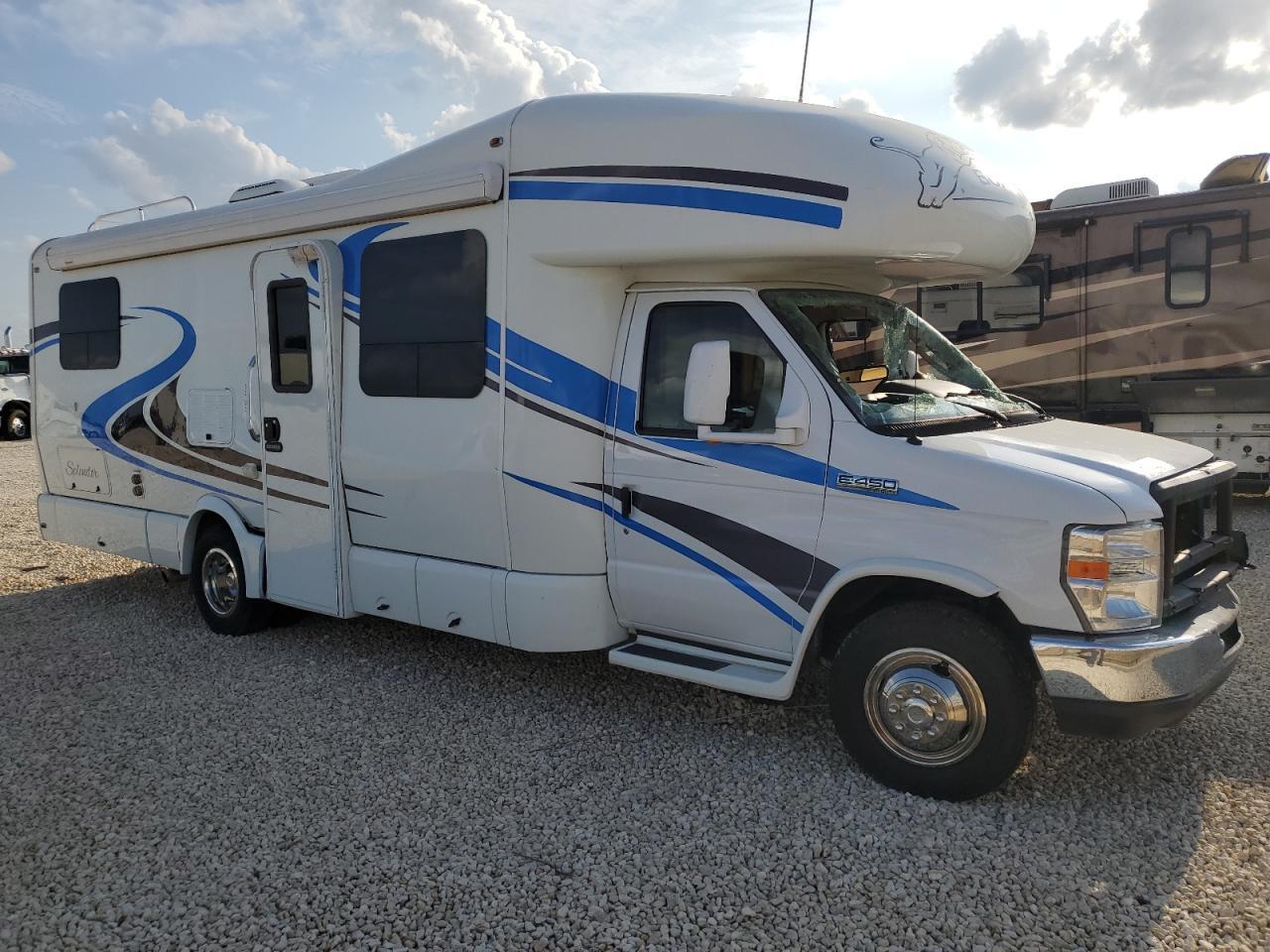 2014 Bornfcoach Recreational Vehicle (Rv)