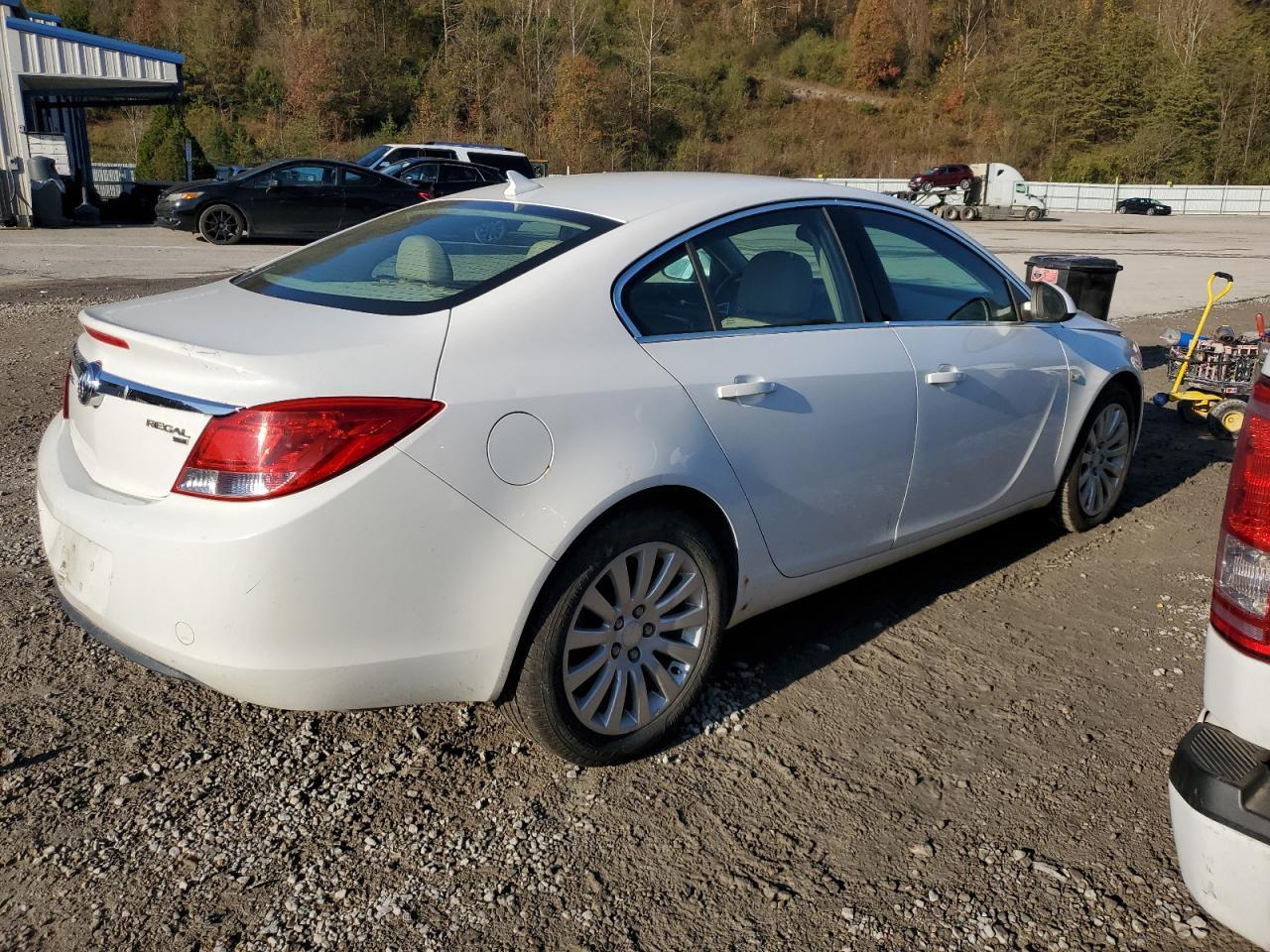 2011 Buick Regal Cxl - Image 3