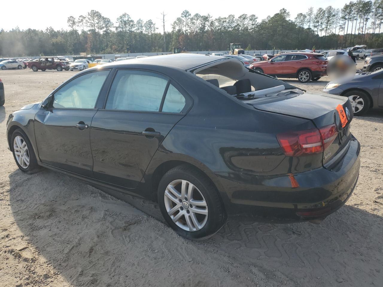 2018 Volkswagen Jetta S - Фото 2