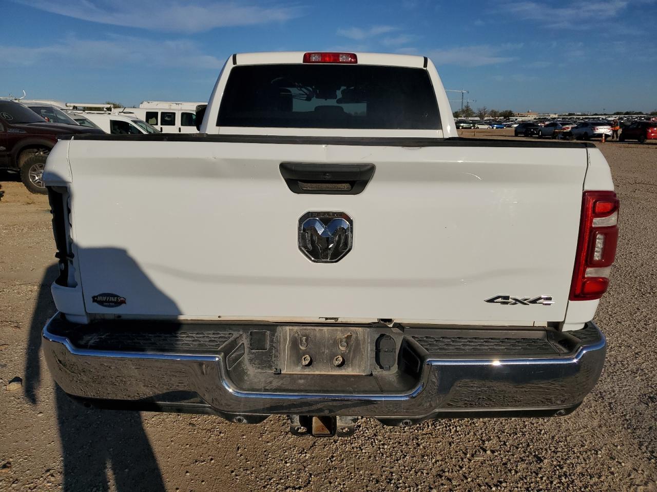 2023 Ram 2500 Tradesman - Фото 6