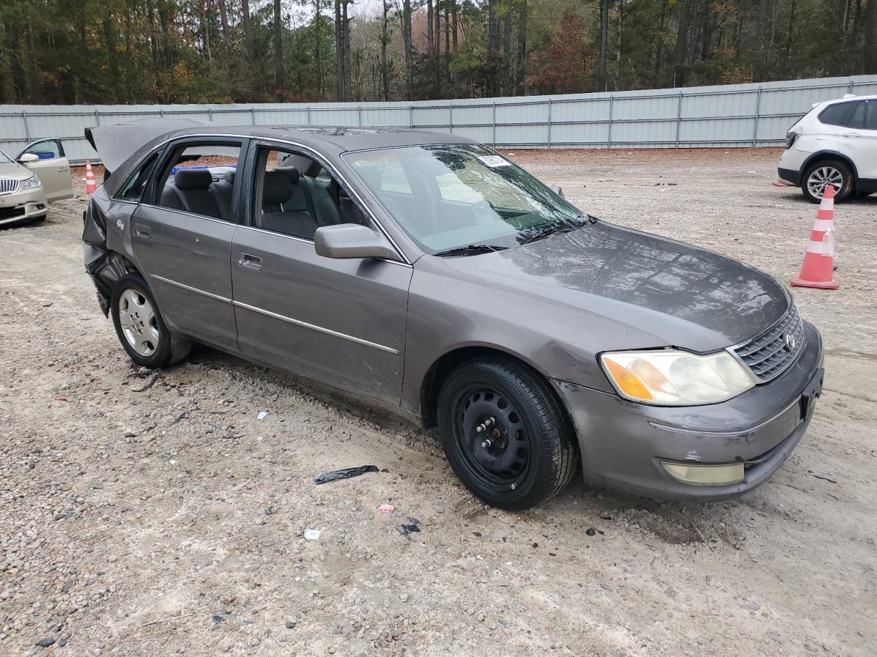 2003 Toyota Avalon Xl - Image 4