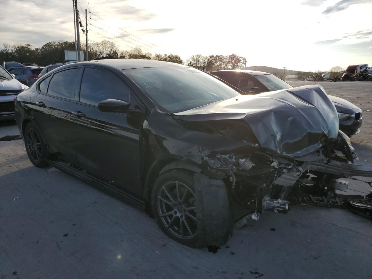 2015 Chrysler 200 S - Фото 4