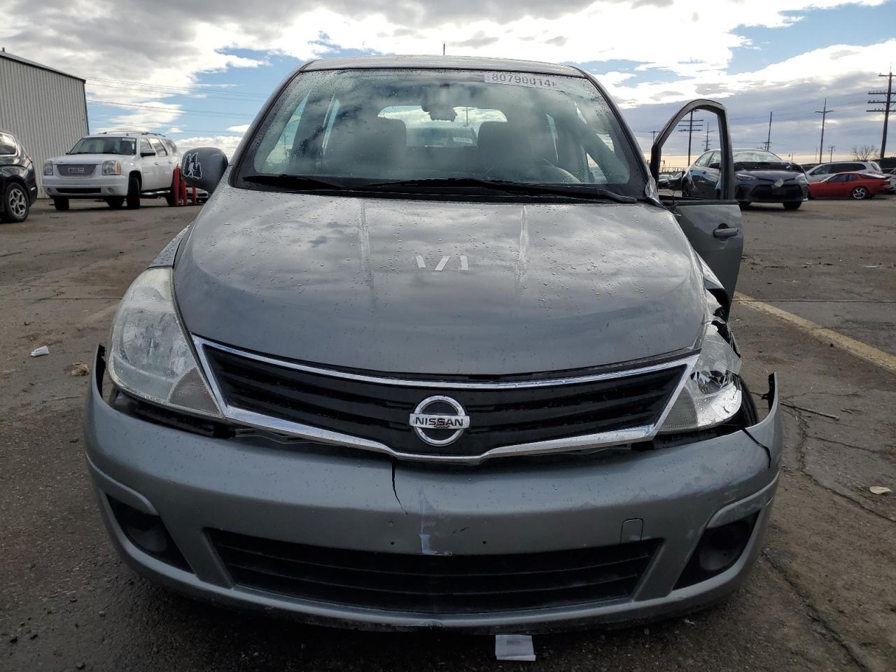2012 Nissan Versa S - Фото 5