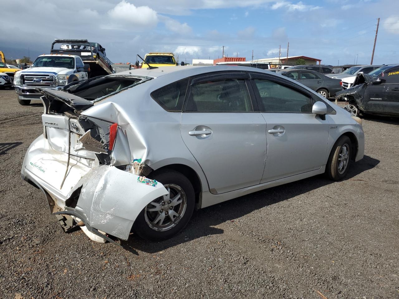 2010 Toyota Prius - Image 3