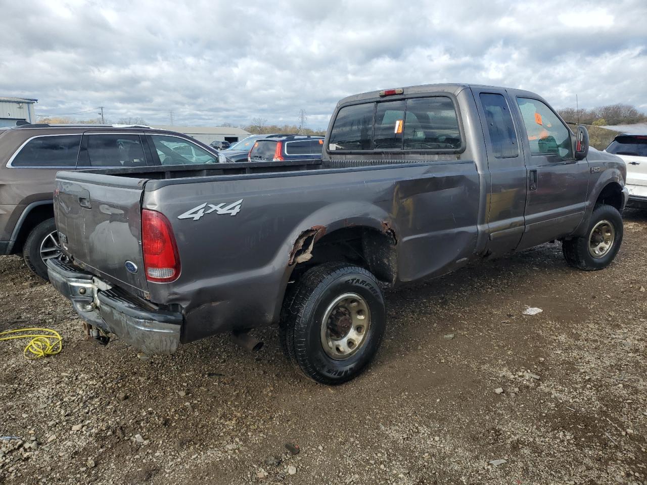 2003 Ford F250 Super Duty - Image 3
