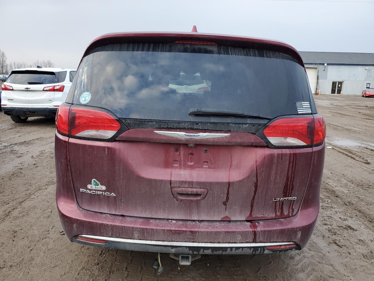 2019 Chrysler Pacifica Limited - Image 6