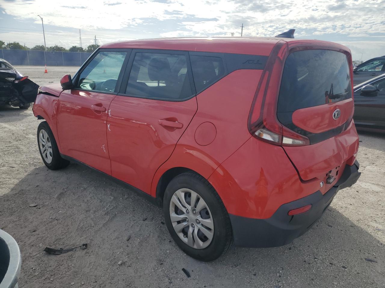 2020 Kia Soul Lx - Image 2