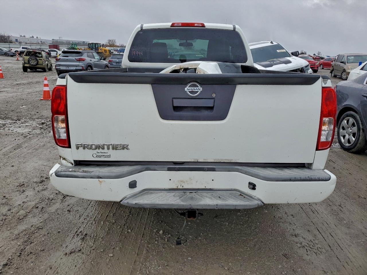 2017 Nissan Frontier S - Фото 6