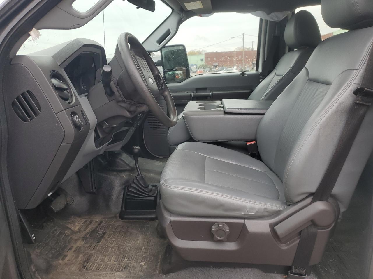 2015 Ford F250 Super Duty - Image 7