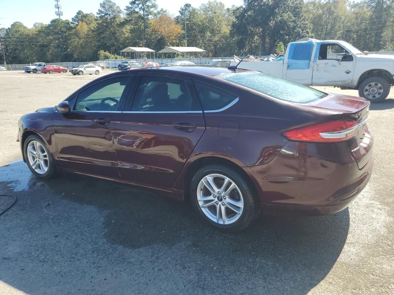2018 Ford Fusion Se - Фото 2