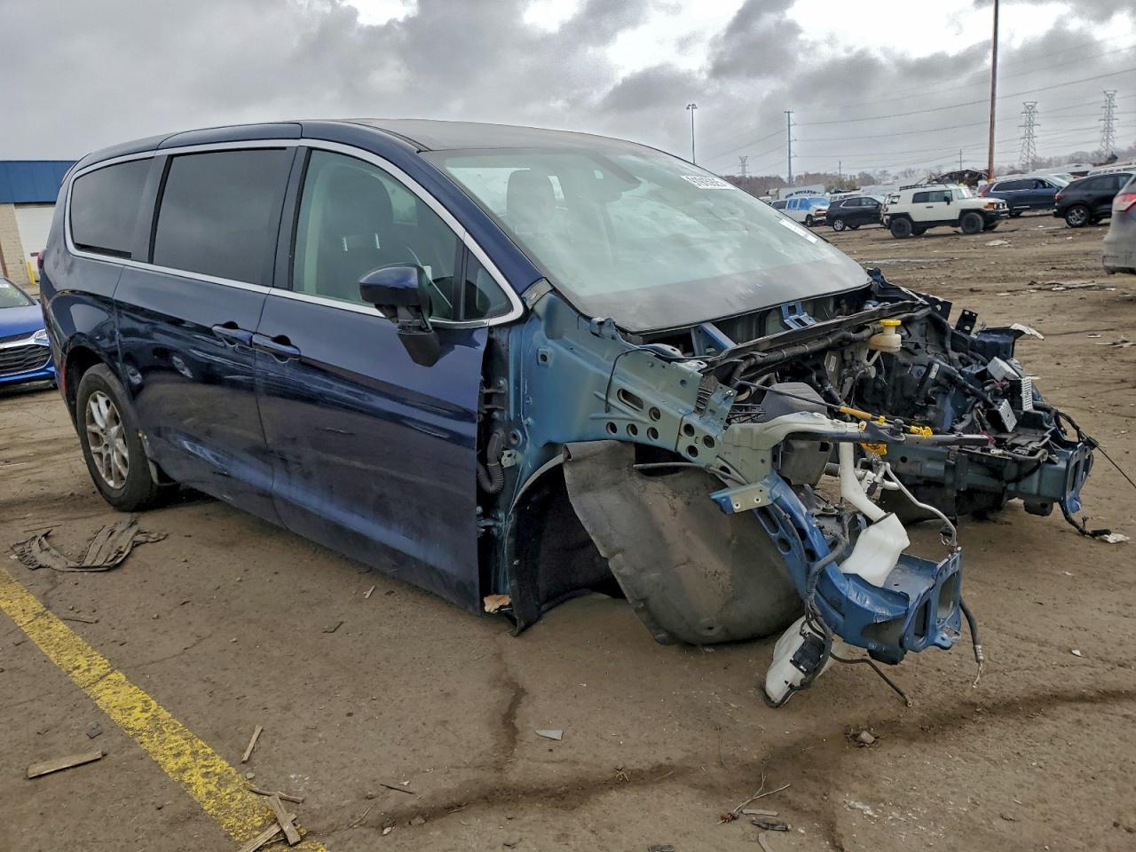 2020 Chrysler Voyager Lxi - Image 4