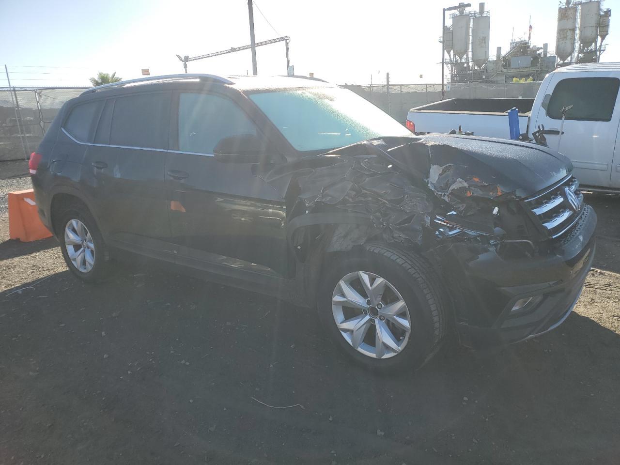 2018 Volkswagen Atlas Se - Фото 4