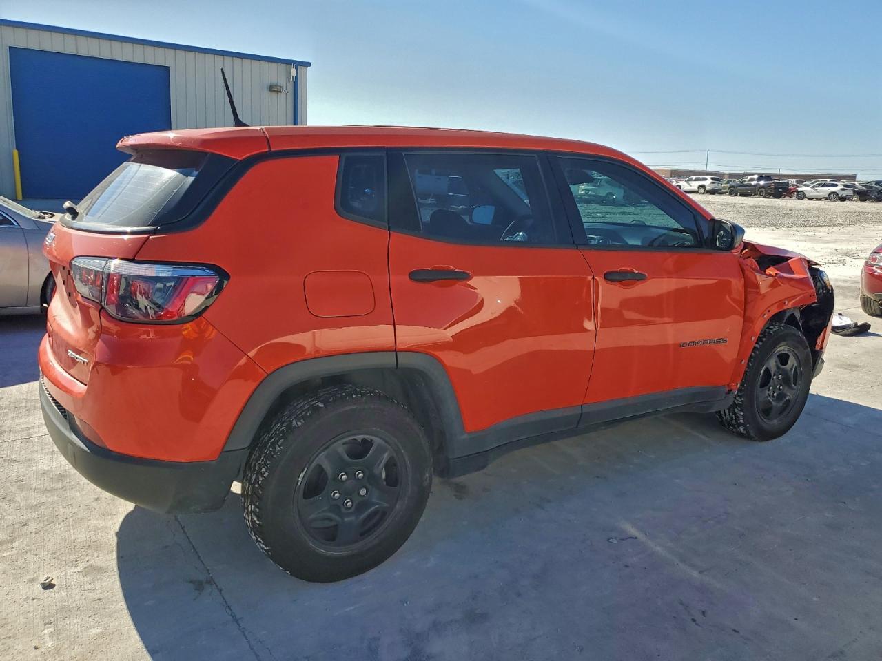 2018 Jeep Compass Sport - Фото 3