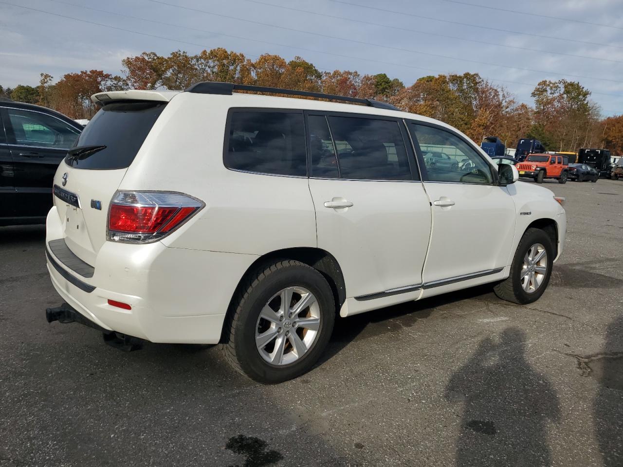 2013 Toyota Highlander Hybrid - Фото 3