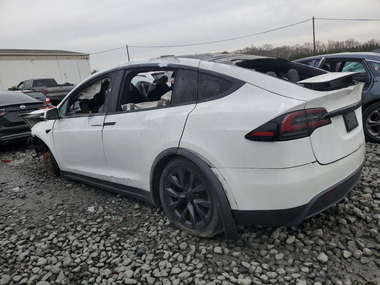 2023 Tesla Model X - Image 2