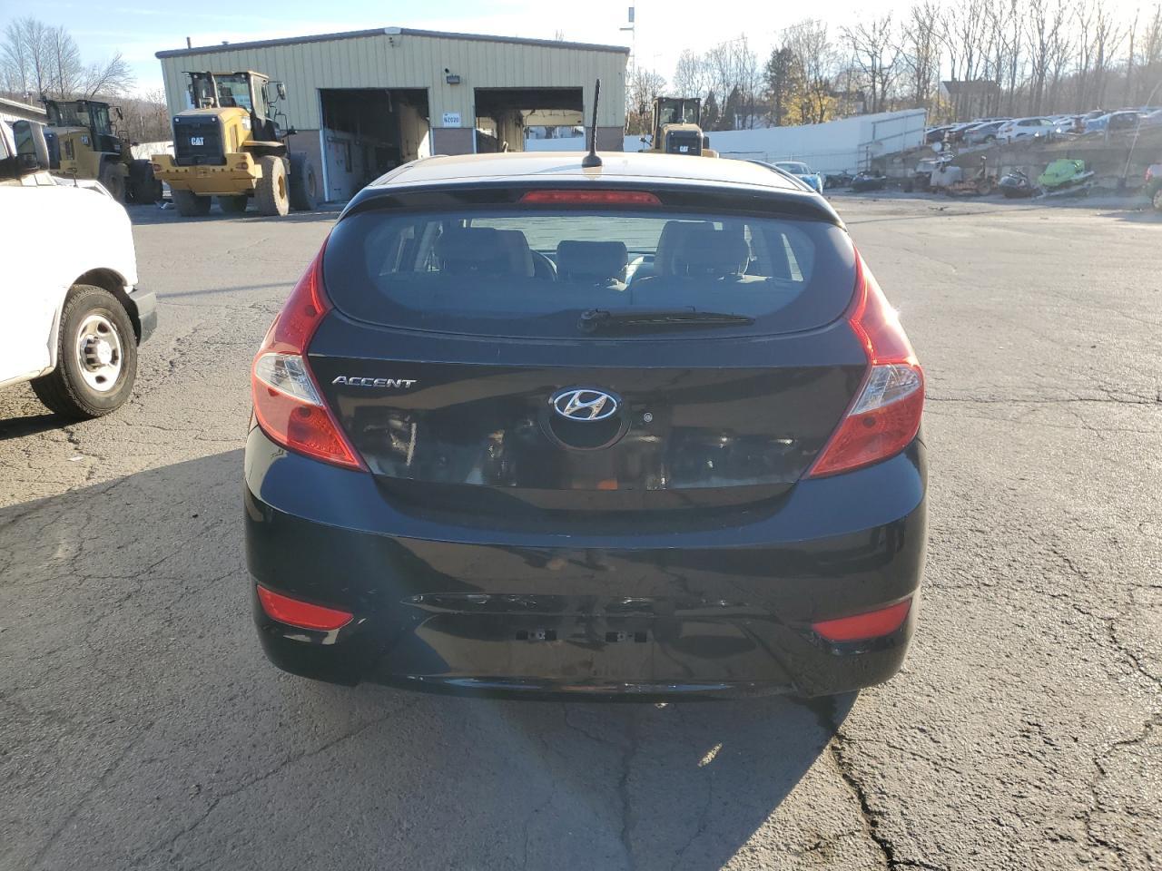 2013 Hyundai Accent Gls - Фото 6
