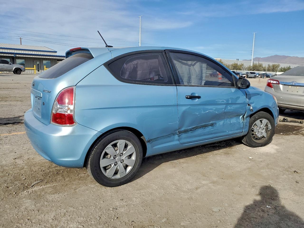 2008 Hyundai Accent Gs - Image 3