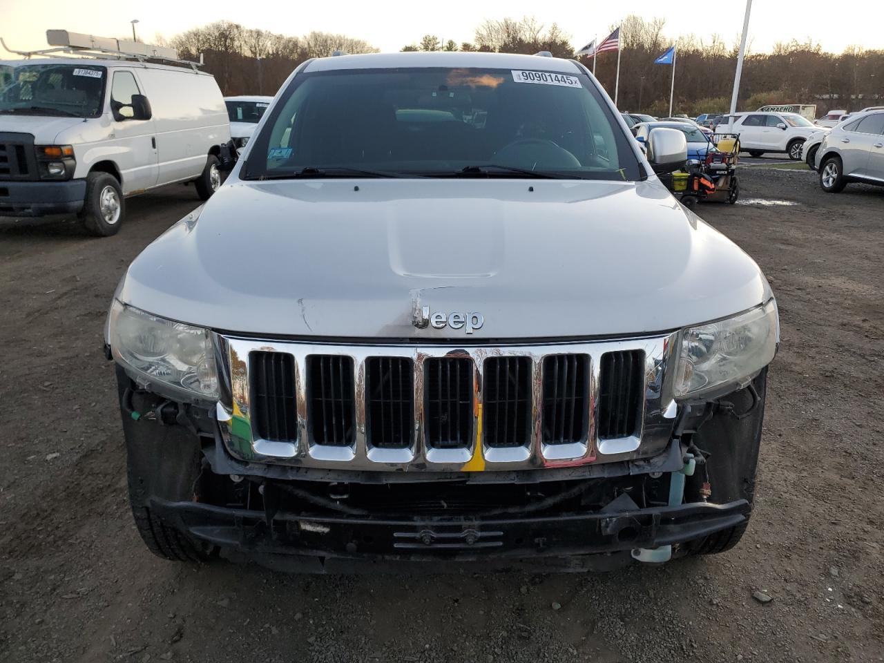 2011 Jeep Grand Cherokee Laredo - Фото 5