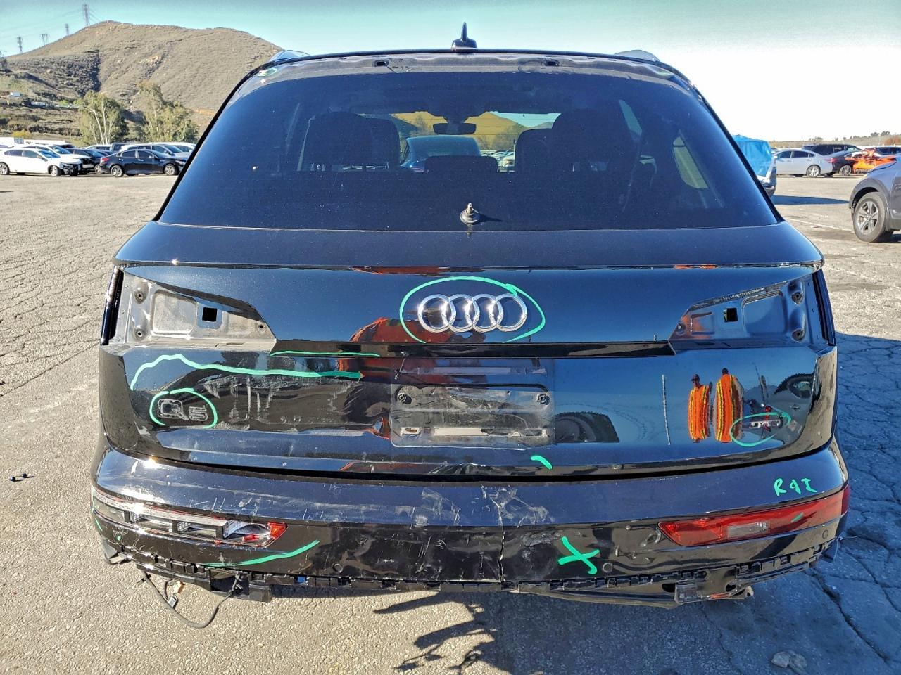 2020 Audi Q5 E Premium - Image 6