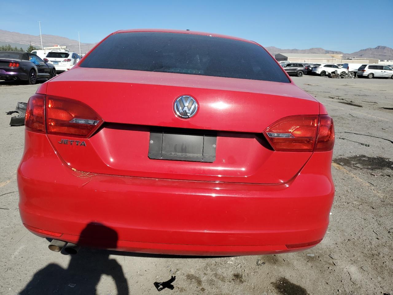 2014 Volkswagen Jetta Base - Image 6