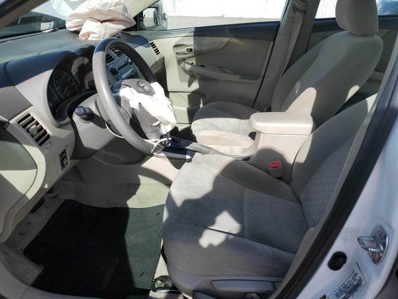 2009 Toyota Corolla Base - Фото 7