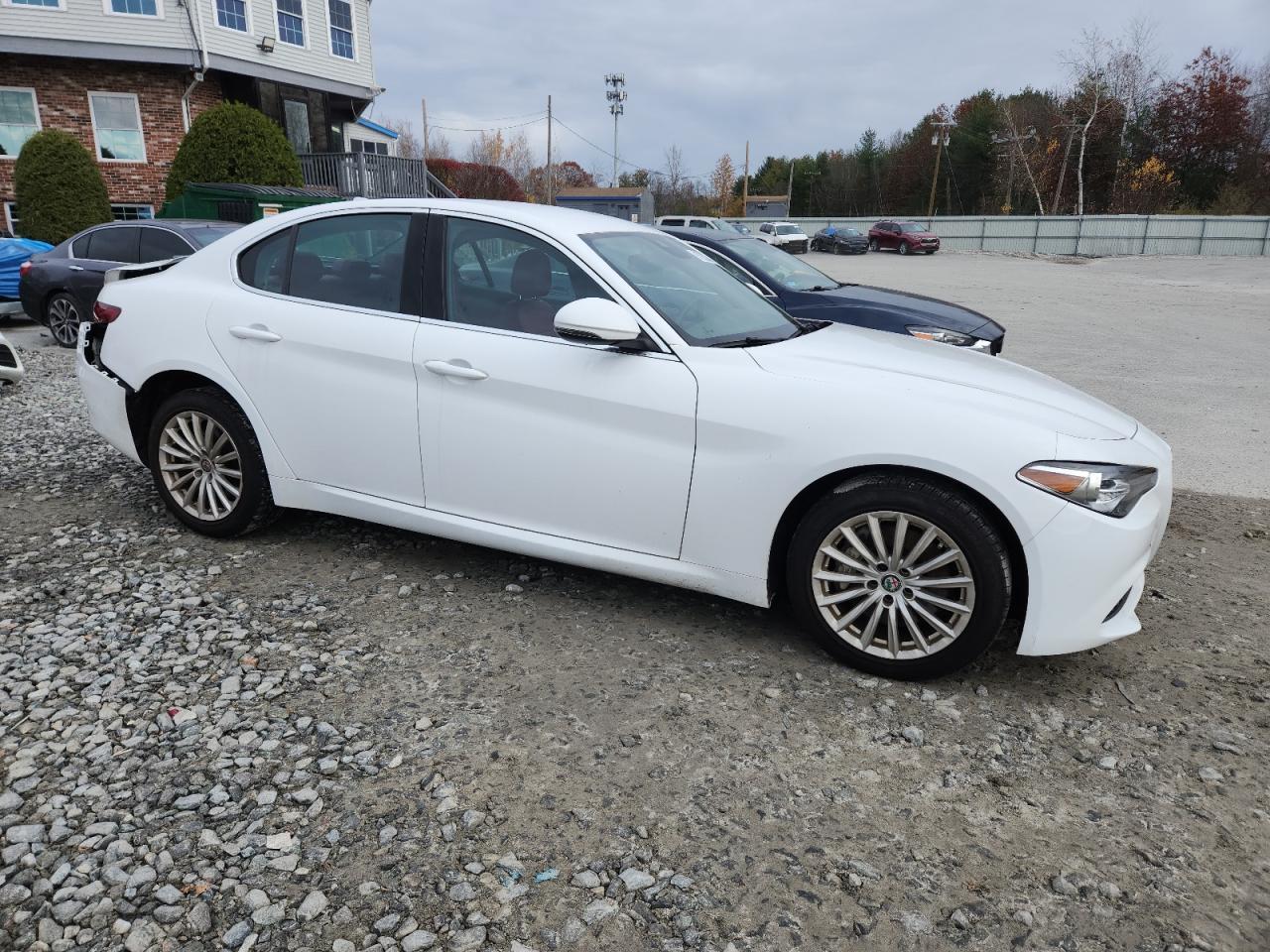 2021 Alfa Romeo Giulia Sport - Фото 4
