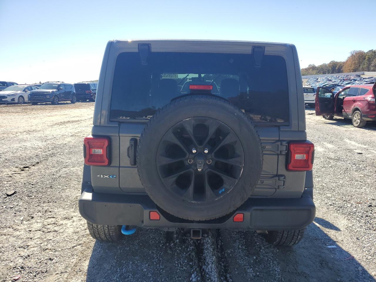 2022 Jeep Wrangler Unlimited Sahara 4Xe - Фото 6