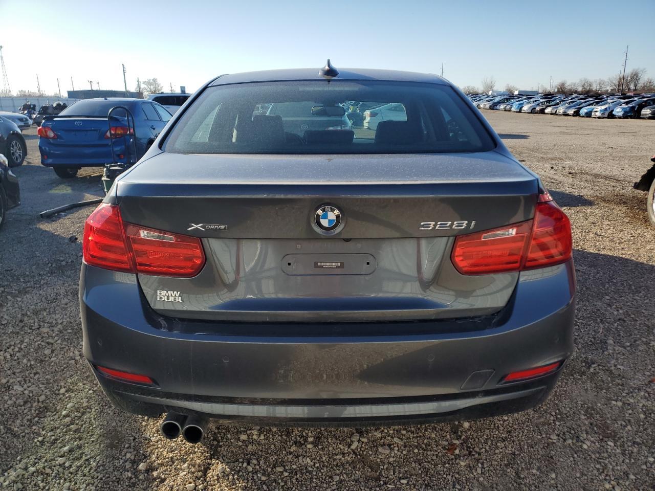 2015 BMW 328 Xi - Image 6