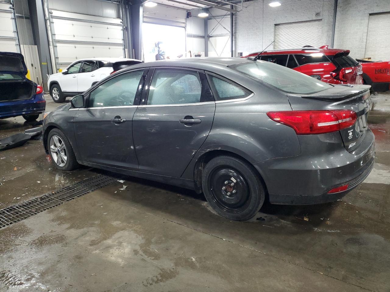 2017 Ford Focus Titanium - Image 2